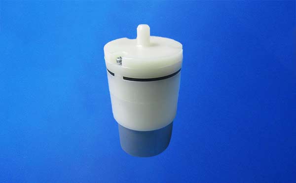 微型電動(dòng)充氣泵PYP310正面圖 微型電動(dòng)充氣泵PYP310正面圖